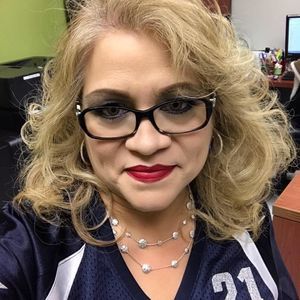 Meet your Posher, Dinah